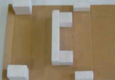 発泡スチロール等緩衝材混段ボール